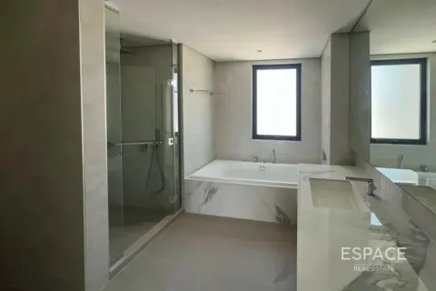 Villa in Jebel Ali, Dubai 4 bedrooms, 280 sq.m. № 122664 - photo 18