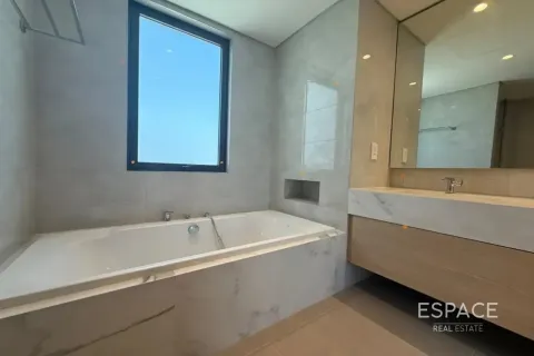 Villa in Jebel Ali, Dubai 4 bedrooms, 280 sq.m. № 122664 - photo 14