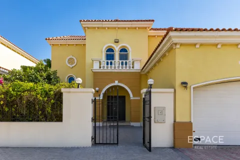 Villa en Jumeirah Park, Dubai, 3 dormitorios, 374 m², № 122665 - foto 3