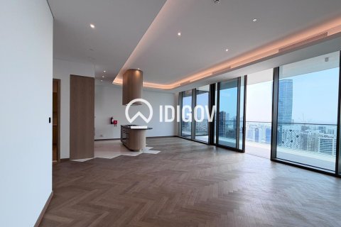 Apartamento en Business Bay, Dubai, 2 dormitorios, 192.03 m², № 121055