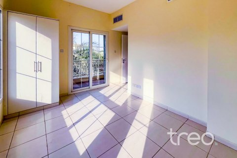 Villa à The Springs, Dubai, 2 chambres, 156.63 m², № 120256 - photo 4