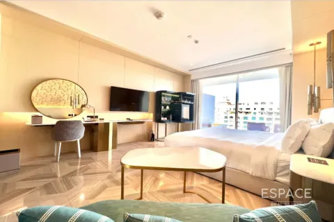 Apartment in Palm Jumeirah, Dubai 57 sq.m. № 70106 - photo 2