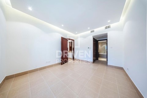 Apartment in Downtown Dubai (Downtown Burj Dubai), Dubai 2 bedrooms, 124.03 sq.m. № 127372 - photo 11
