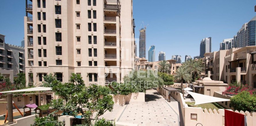 Apartment in Downtown Dubai (Downtown Burj Dubai), Dubai 2 bedrooms, 124.03 sq.m. № 127372