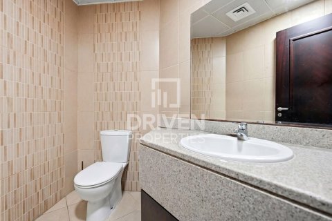 Apartment in Dubai Investment Park, Dubai 2 bedrooms, 143.07 sq.m. № 127379 - photo 13