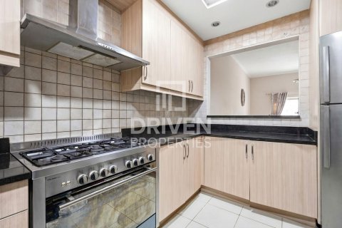 Apartment in Dubai Investment Park, Dubai 2 bedrooms, 143.07 sq.m. № 127379 - photo 5