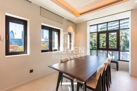 Apartment in Downtown Dubai (Downtown Burj Dubai), Dubai 2 bedrooms, 139.26 sq.m. № 127373 - photo 23