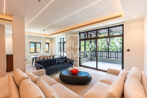 Apartment in Downtown Dubai (Downtown Burj Dubai), Dubai 2 bedrooms, 139.26 sq.m. № 127373 - photo 5