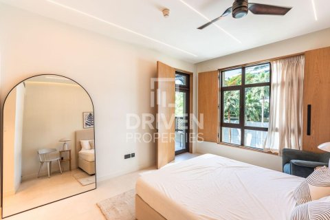 Apartment in Downtown Dubai (Downtown Burj Dubai), Dubai 2 bedrooms, 139.26 sq.m. № 127373 - photo 6
