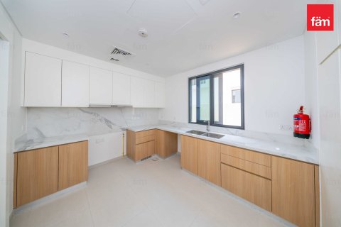 Снять в аренду таунхаус в Джабаль-Али, Дубай: 4 спальни, 336м², № 124985 - фото 19