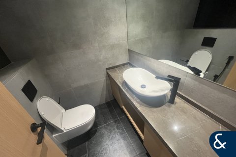 Снять в аренду виллу в Jumeirah Luxury, Джумейра Гольф Эстейтс, Дубай: 4 спальни, 178м², № 79062 - фото 15