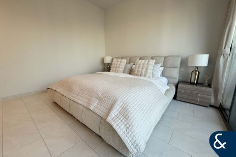 Снять в аренду виллу в Villanova, Dubai Land, Дубай: 4 спальни, 216м², № 79059 - фото 8