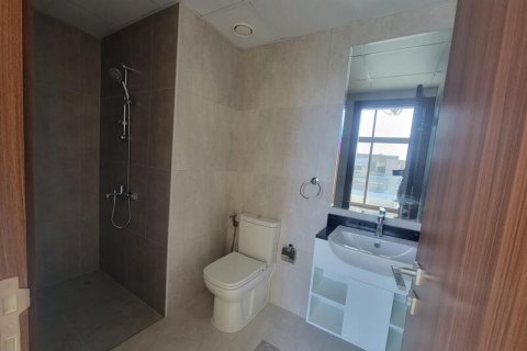 Villa in Al Barsha, Dubai 4 bedrooms, 553.78 sq.m. № 52670 - photo 14