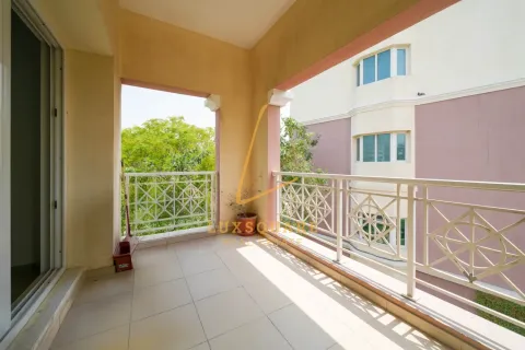 Apartment in Green Community West, Green Community, Dubai 2 bedrooms, 144 sq.m. № 69194 - photo 11