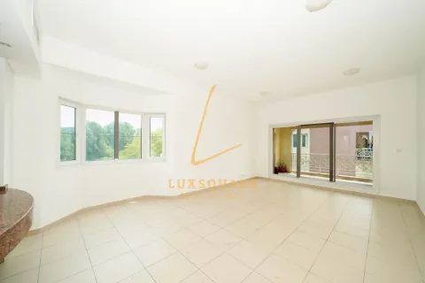 Apartment in Green Community West, Green Community, Dubai 2 bedrooms, 144 sq.m. № 69194 - photo 1