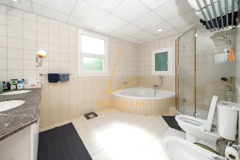 Apartment in Green Community, Dubai 3 bedrooms, 244 sq.m. № 69203 - photo 10