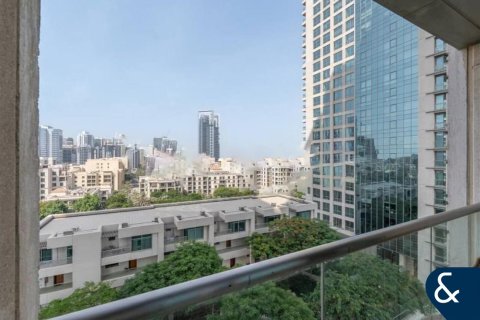 Apartment in The Views, Dubai 1 bedroom, 68 sq.m. № 91569 - photo 17