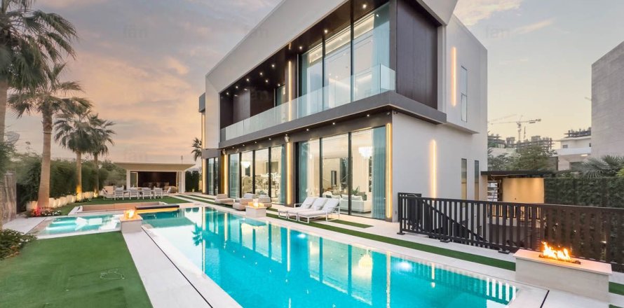Villa in Dubai Hills Estate, Dubai 5 bedrooms, 1260.7 sq.m. № 94578