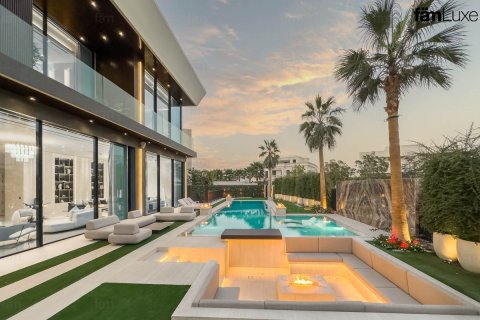 Villa in Dubai Hills Estate, Dubai 5 bedrooms, 1260.7 sq.m. № 94578 - photo 2