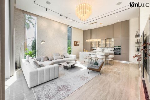 Villa in Dubai Hills Estate, Dubai 5 bedrooms, 1260.7 sq.m. № 94578 - photo 12