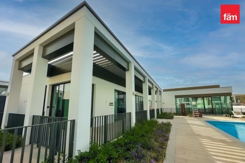 Townhouse in Dubai 3 bedrooms, 145.4 sq.m. № 94577 - photo 4