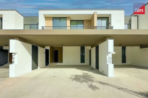 Townhouse in Dubai 3 bedrooms, 145.4 sq.m. № 94577