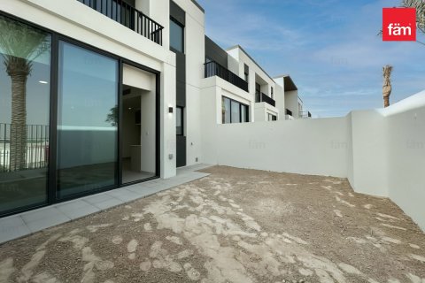 Townhouse in Dubai 3 bedrooms, 145.4 sq.m. № 94577 - photo 6