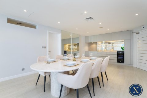 Apartment in Dubai Marina, Dubai 3 bedrooms, 191 sq.m. № 45342 - photo 6