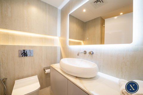Apartment in Dubai Marina, Dubai 3 bedrooms, 191 sq.m. № 45342 - photo 16