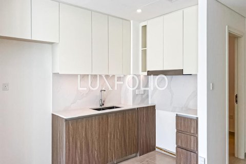 Townhouse in The Valley, Dubai 3 bedrooms, 174 sq.m. № 45341 - photo 3