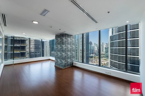 Bureau à Business Bay, Dubai, 151.2 m², № 91716