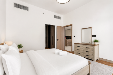 Apartment in Business Bay, Dubai 1 bedroom, 83 sq.m. № 120476 - photo 14