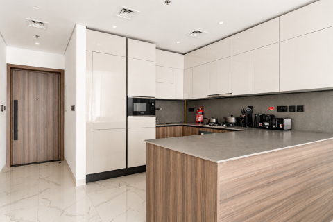 Apartment in Business Bay, Dubai 1 bedroom, 83 sq.m. № 120476 - photo 12