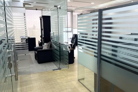 Bureau à The Citadel Tower, Business Bay, Dubai, 102 m², № 113214 - photo 9