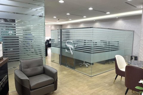Bureau à The Citadel Tower, Business Bay, Dubai, 102 m², № 113214 - photo 3