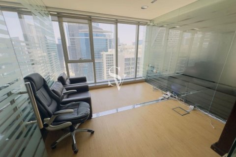Bureau à The Citadel Tower, Business Bay, Dubai, 102 m², № 113214 - photo 13