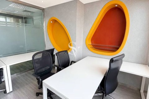 Office in Mazaya Business Avenue, Jumeirah Lake Towers, Dubai 165 sq.m. № 113220 - photo 2