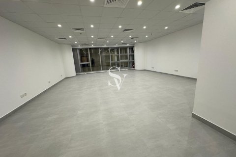Bureau à The Citadel Tower, Business Bay, Dubai, 102 m², № 113219 - photo 9