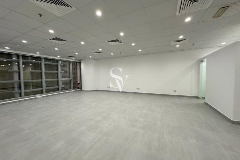 Bureau à The Citadel Tower, Business Bay, Dubai, 102 m², № 113219 - photo 2