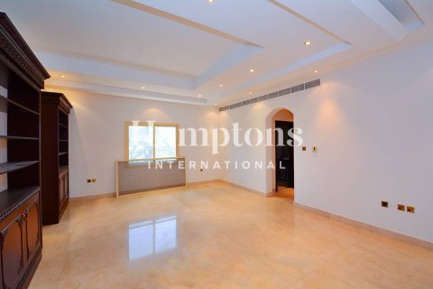 Villa à Emirates Hills, Dubai, 5 chambres, 727.80210200 m², № 63616 - photo 20