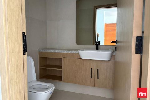 Villa in Dubai 3 bedrooms, 166.3 sq.m. № 110802 - photo 2