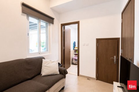 Снять в аренду таунхаус в Дубае: 3 спальни, 180.2м², № 110803 - фото 7