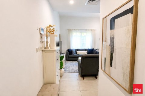 Снять в аренду таунхаус в Дубае: 3 спальни, 180.2м², № 110803 - фото 14