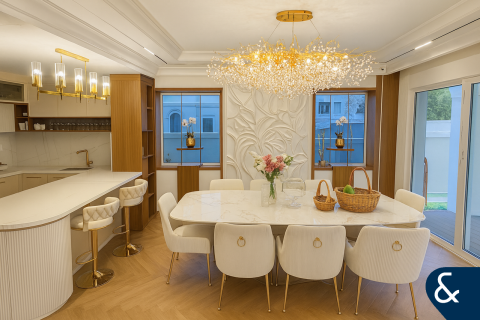 Купить виллу в Jumeirah Village Triangle, Дубай: 2 спальни, 658м², № 78998 - фото 7