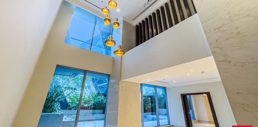 Appartement à Business Bay, Dubai, 3 chambres, 399.9 m², № 8625