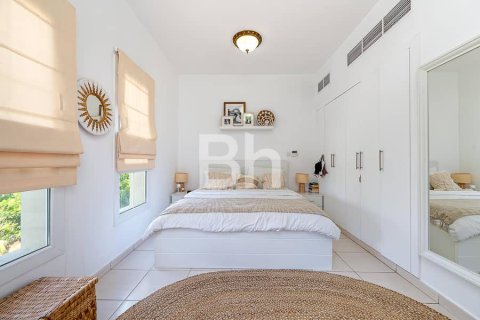 Villa à The Springs, Dubai, 2 chambres, 188 m², № 58607 - photo 4