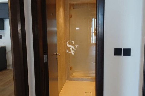 Снять в аренду квартиру в Churchill Towers, Бизнес-Бэй, Дубай: 2 спальни, 118м², № 115590 - фото 10