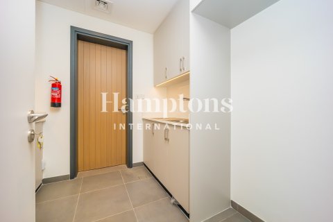 Снять в аренду виллу в Arabian Ranches 3, Дубай: 4 спальни, 299.98378700м², № 96798 - фото 10