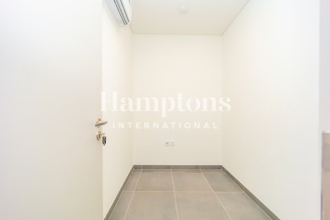 Снять в аренду виллу в Arabian Ranches 3, Дубай: 4 спальни, 299.98378700м², № 96798 - фото 11