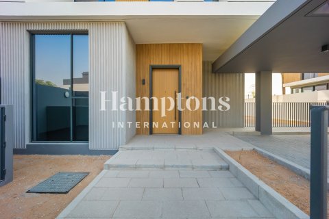 Снять в аренду виллу в Arabian Ranches 3, Дубай: 4 спальни, 299.98378700м², № 96798 - фото 2